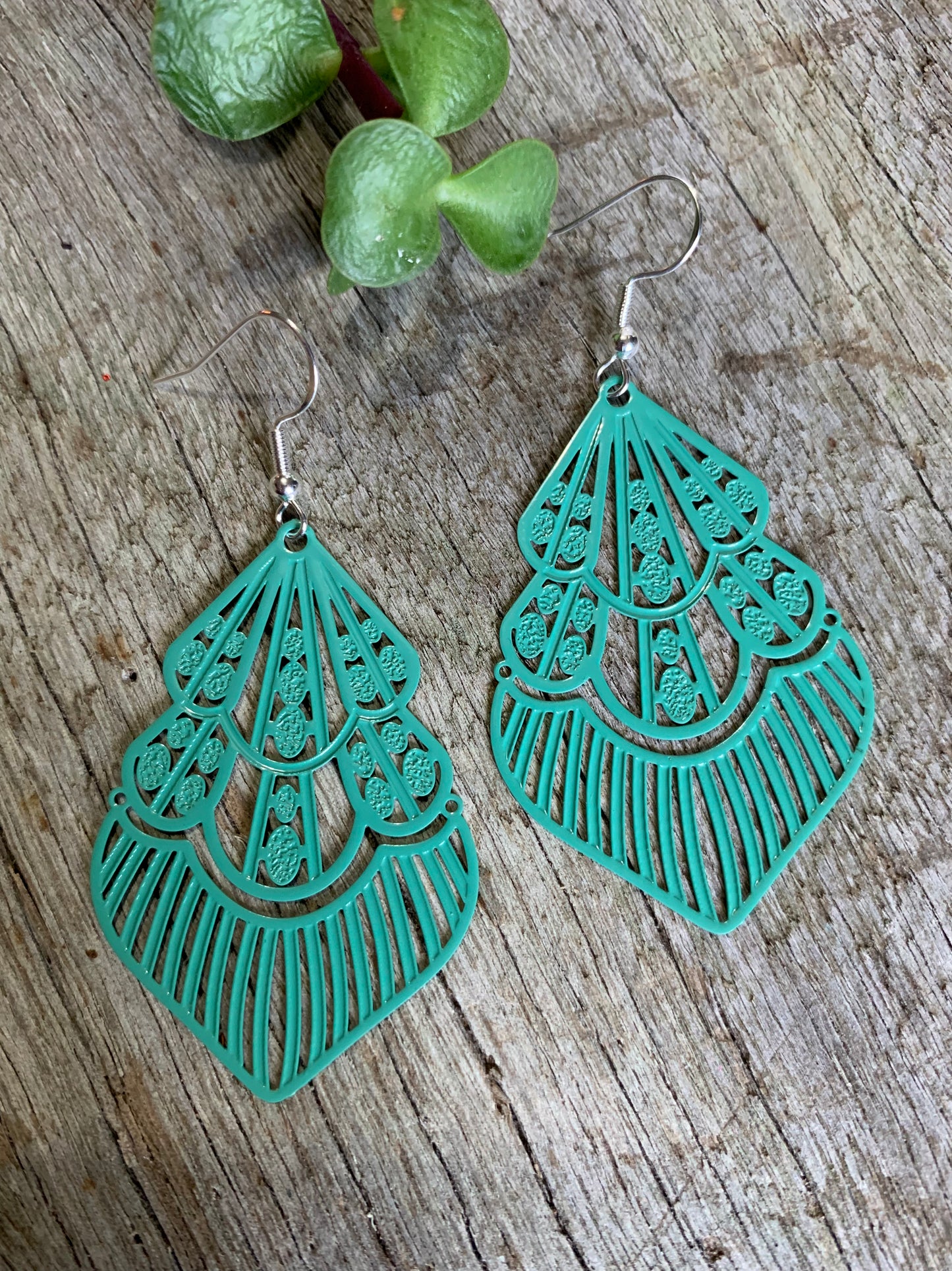 Maggie May Ocean Filigree