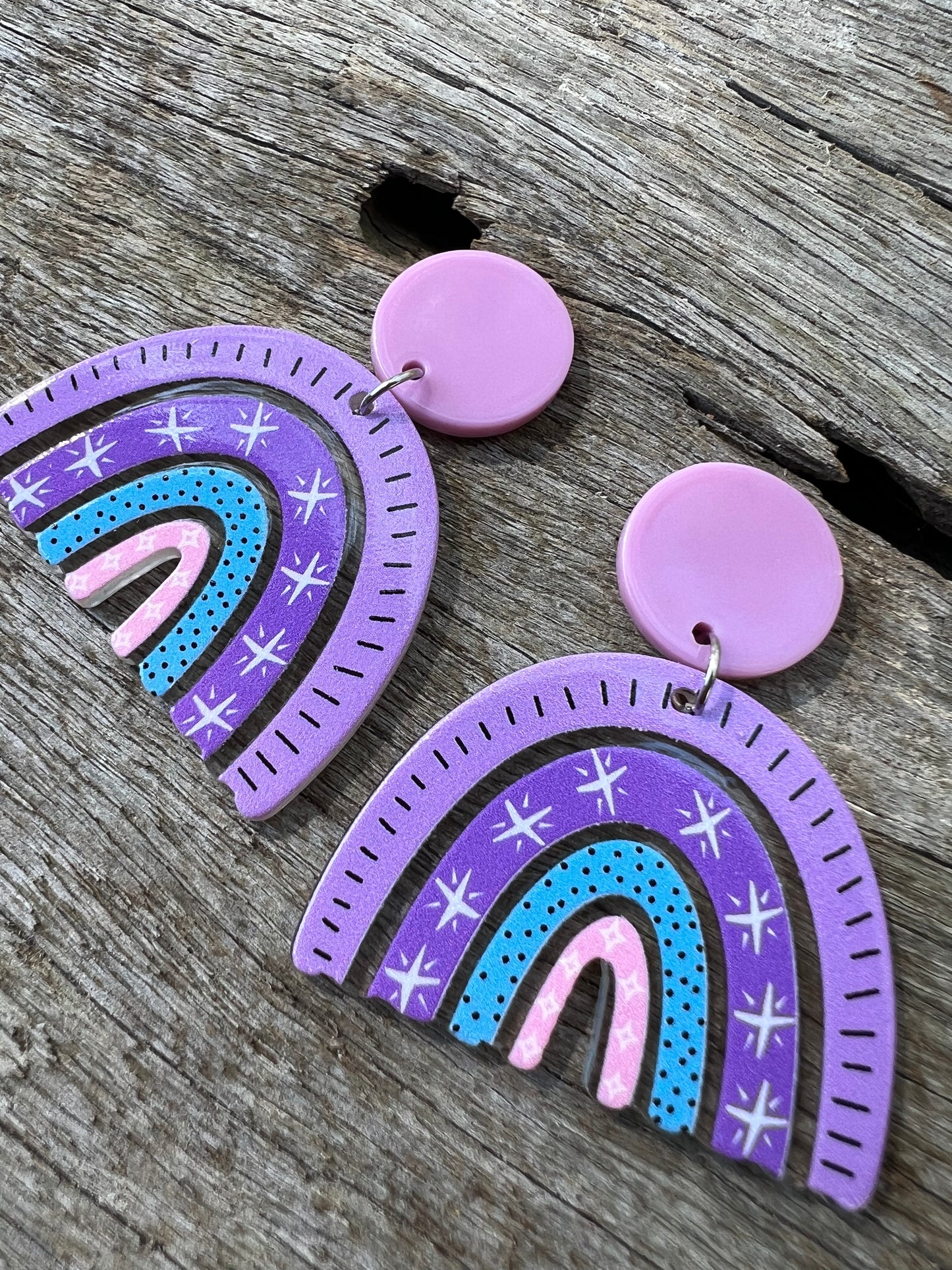 Purple Arch Stud Earrings