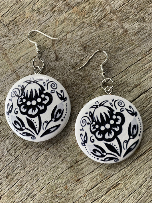 Black Lydia Wood Earrings