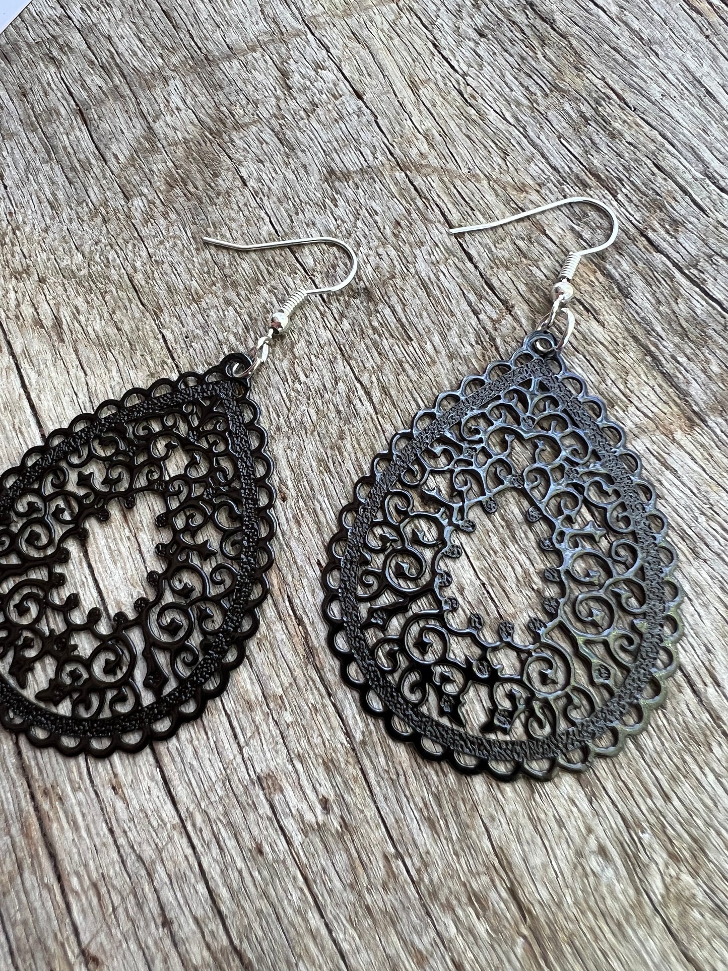 Black Frankie Filigree