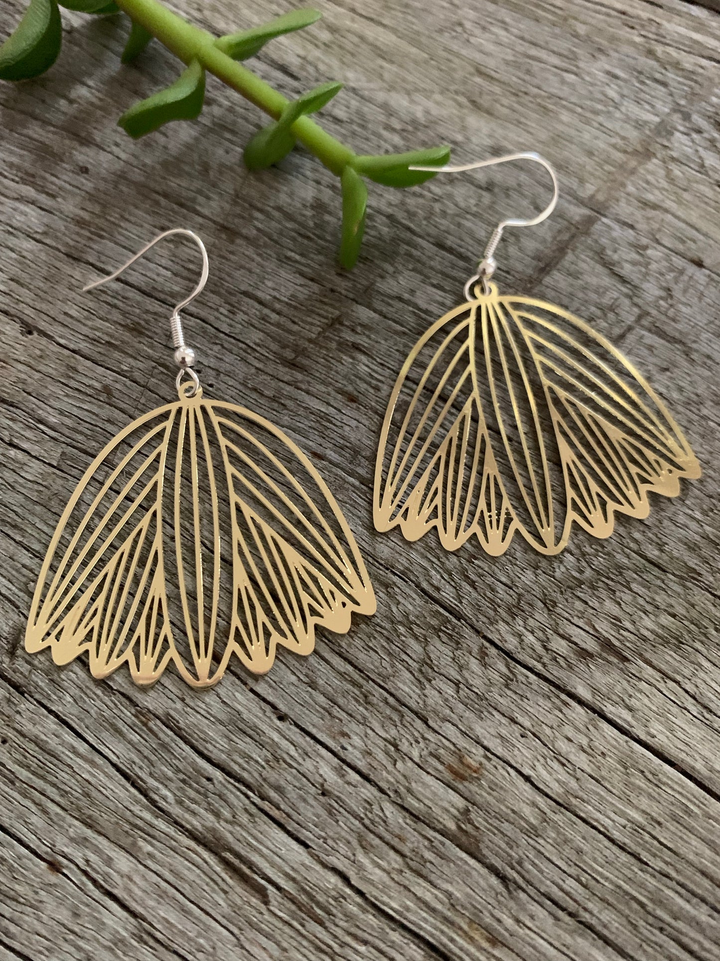 Golden Luna Filigree
