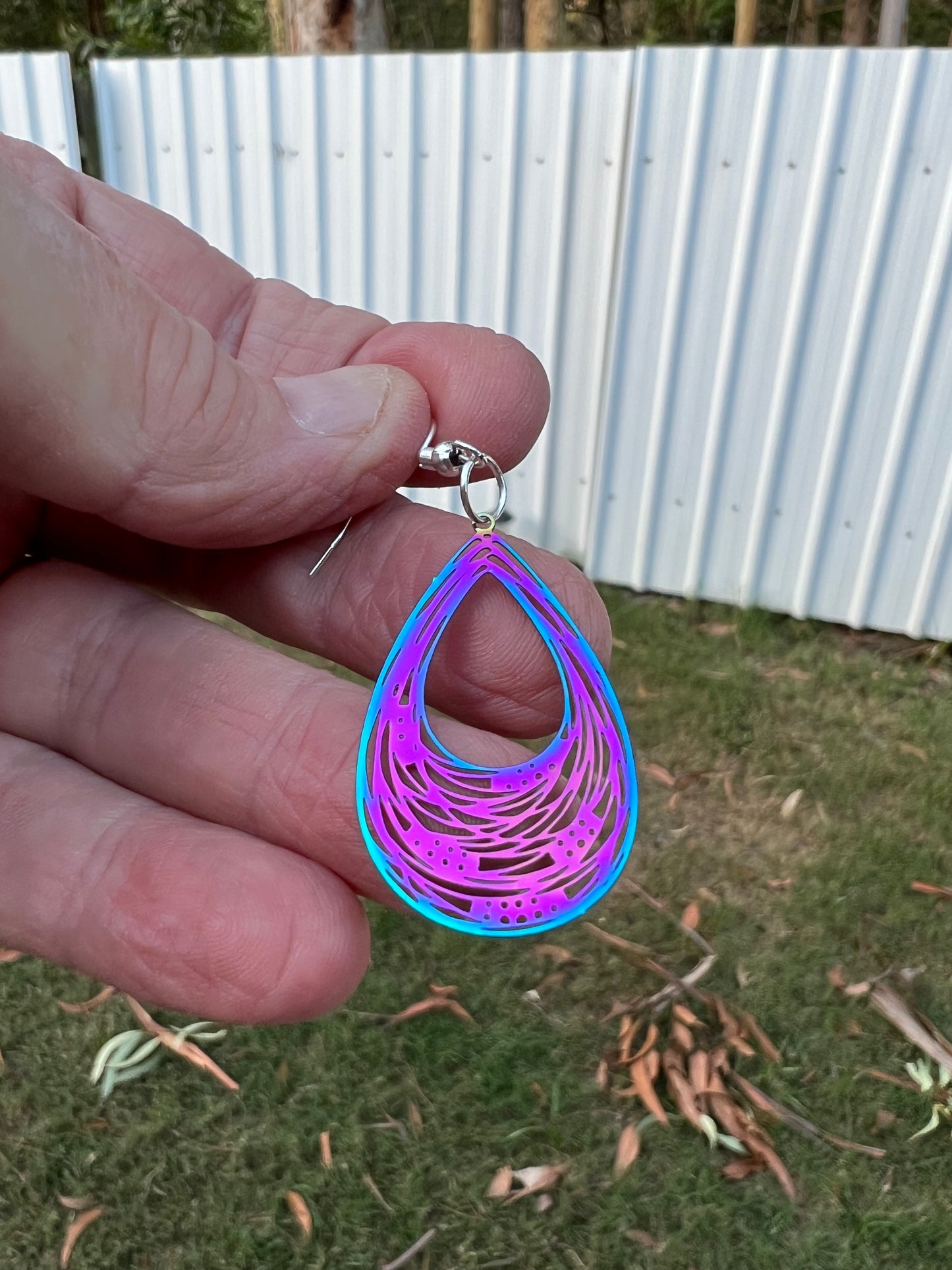 Teardrop Woven Iridescent Filigree Earrings
