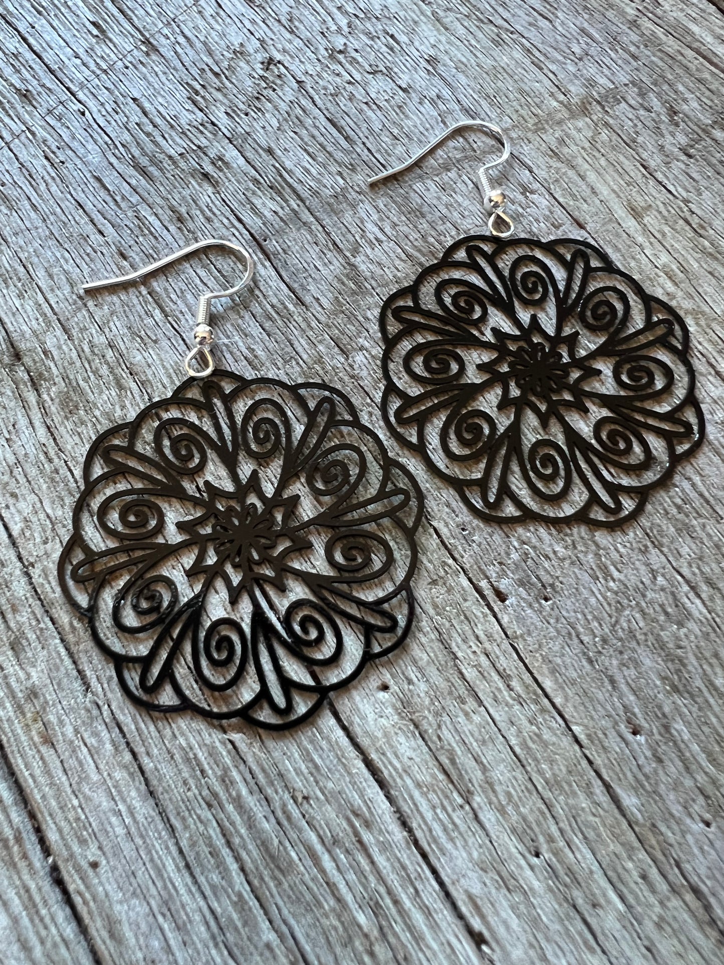 Midnight Harlow Filigree