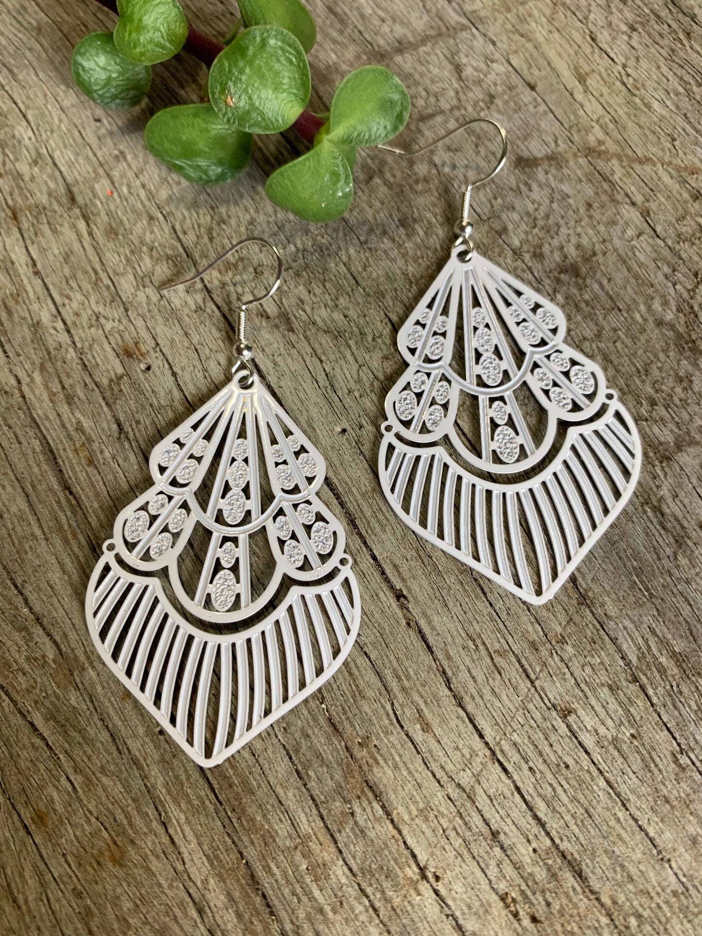 Maggie May White Filigree