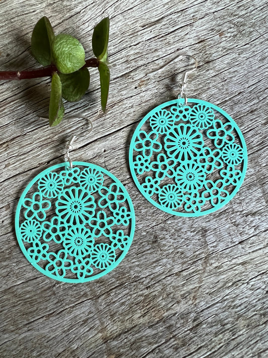 Lush Monique Filigree