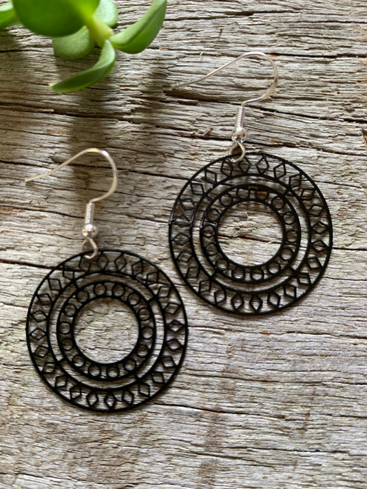 Black Demi Filigree