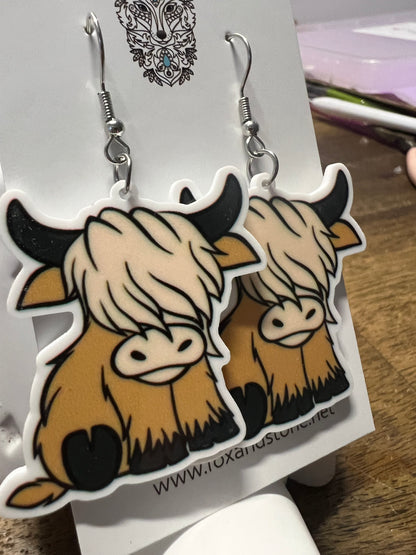 Highland Cow Latte Earrings
