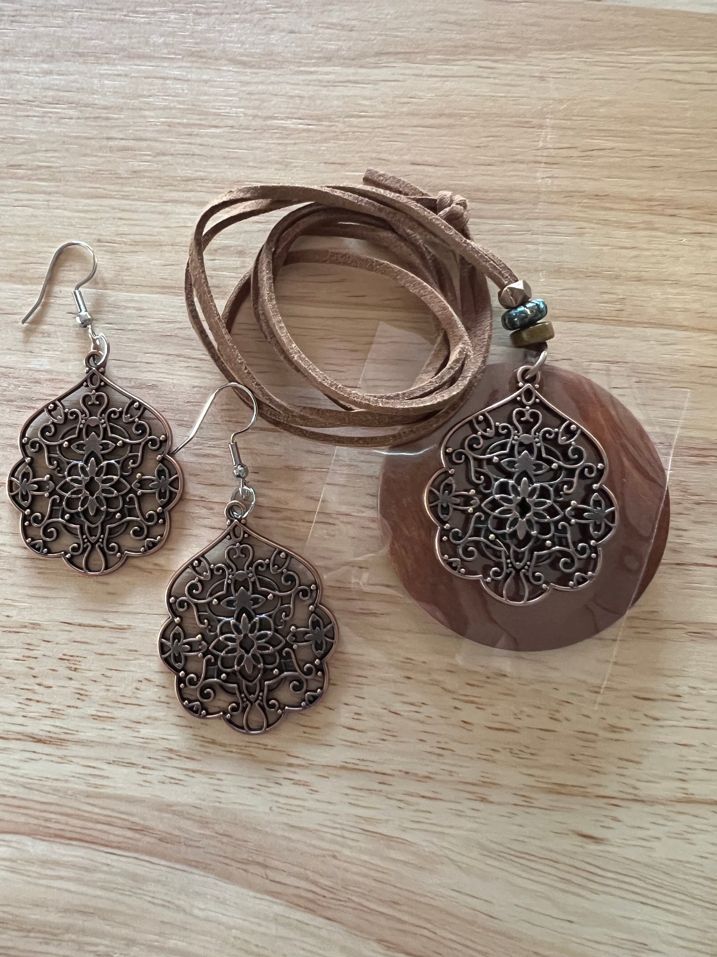 Bronze Pendant Earring Set