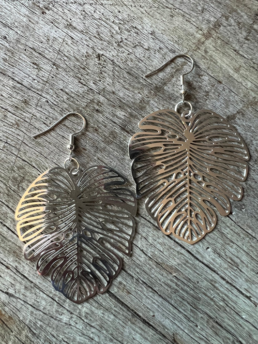 Athena Shiny Silver Leaf Earrings