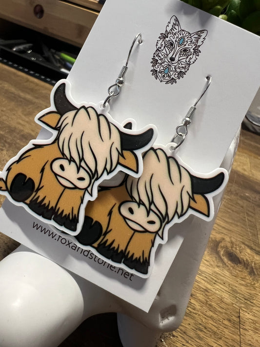 Highland Cow Latte Earrings