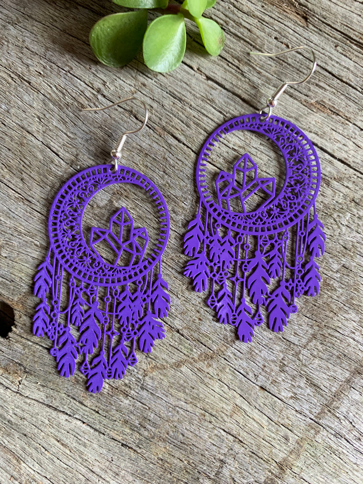 Dreamcatcher Filigree Earrings Purple