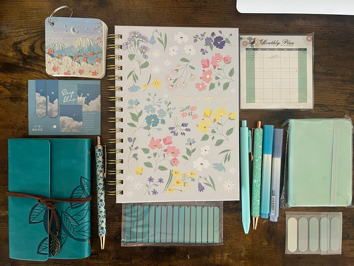 2027 Diary Book Bundle