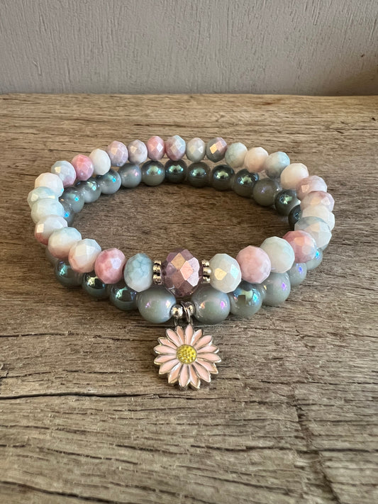 Daisy Charm Czeck Beaded Bracelet Set