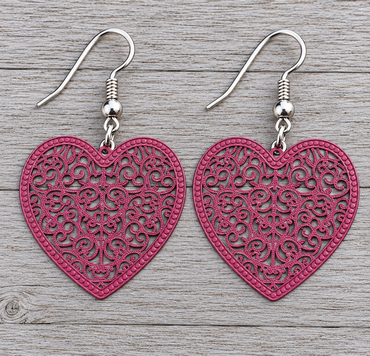 Heart Filigree kiss Earrings