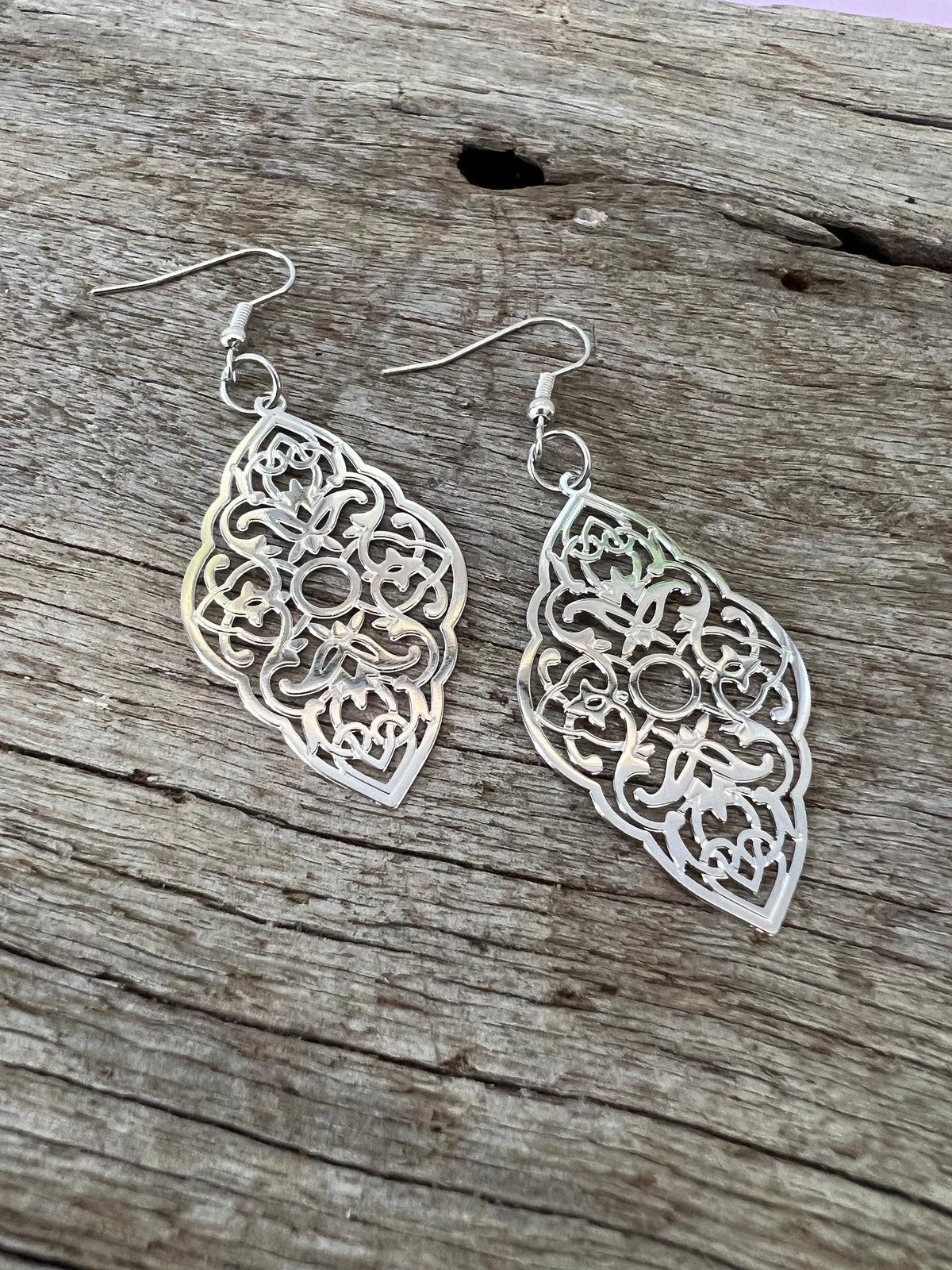 Penelope Shiny Silver Filigree Earrings
