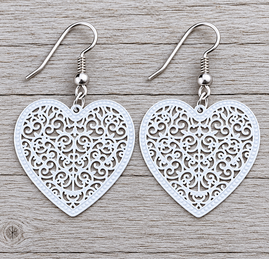Heart Filigree White Earrings