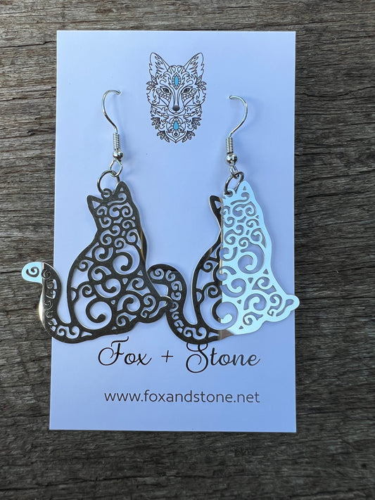 Silver Shine Filigree Cat Earrings