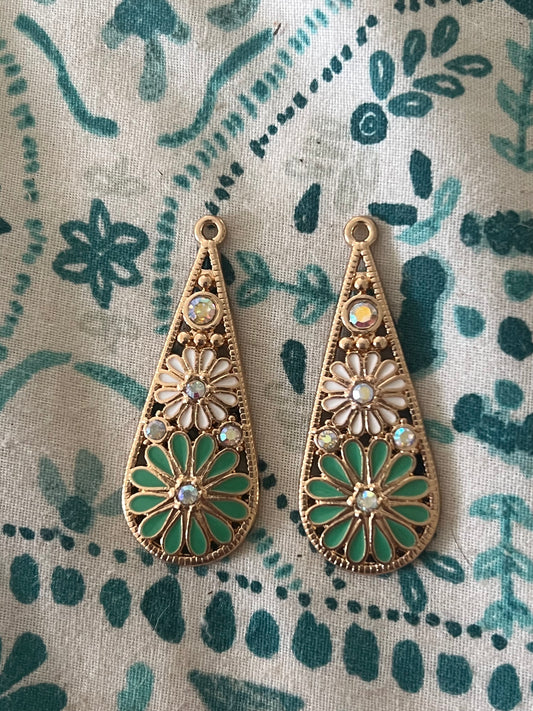 Teardrop Gold Yellow Daisy Earrings