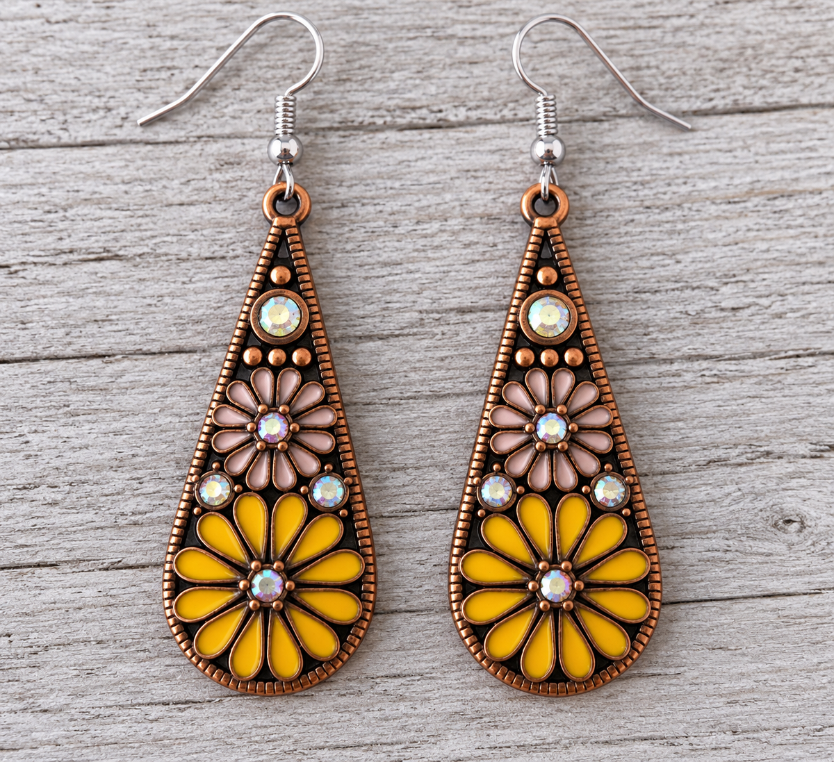 Teardrop Mustard Daisy Earrings