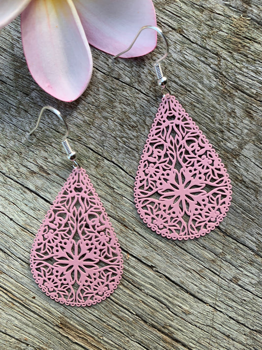 Dusty Pink Shelby Filigree