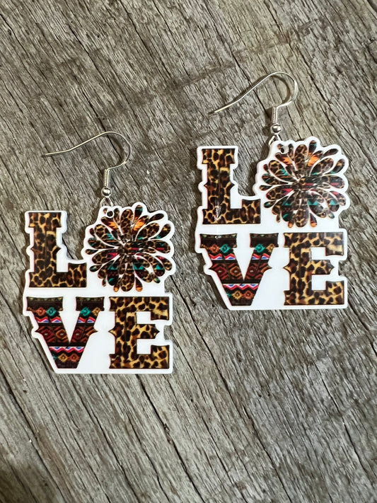 Pretty Leopard Love Earrings