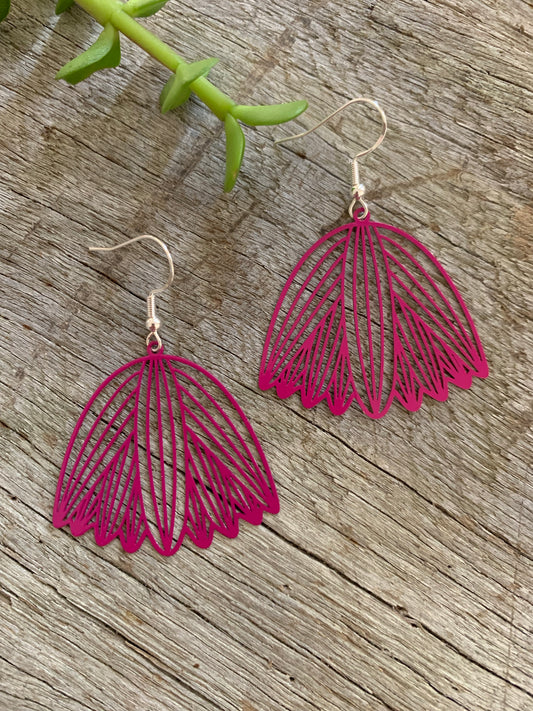 Plum Luna Filigree