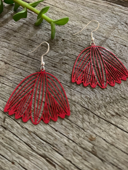 Vivid Red Luna Filigree