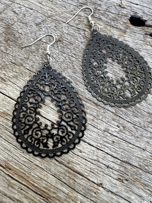 Black Frankie Filigree