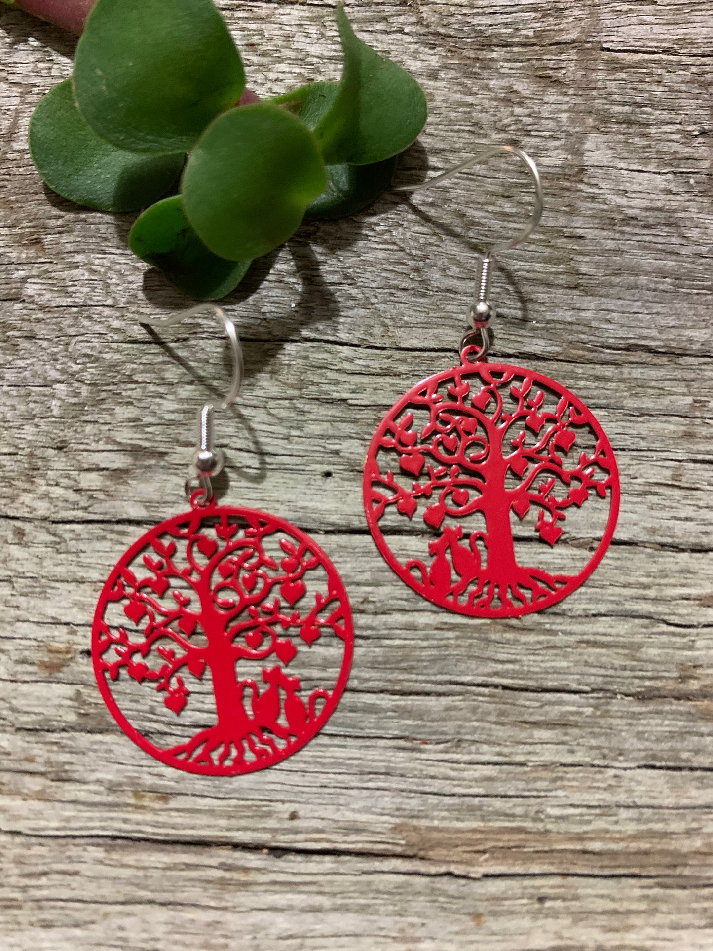 Red Tree of Life Filigree
