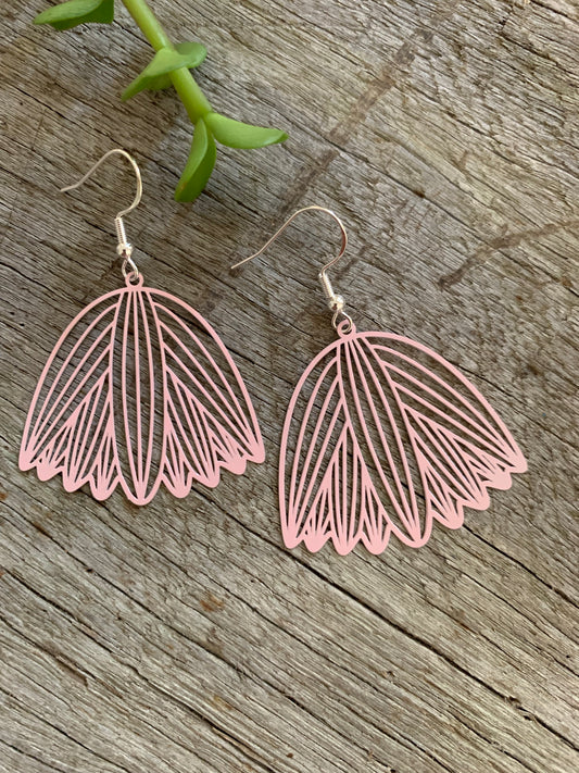 Pale Pink Luna Filigree